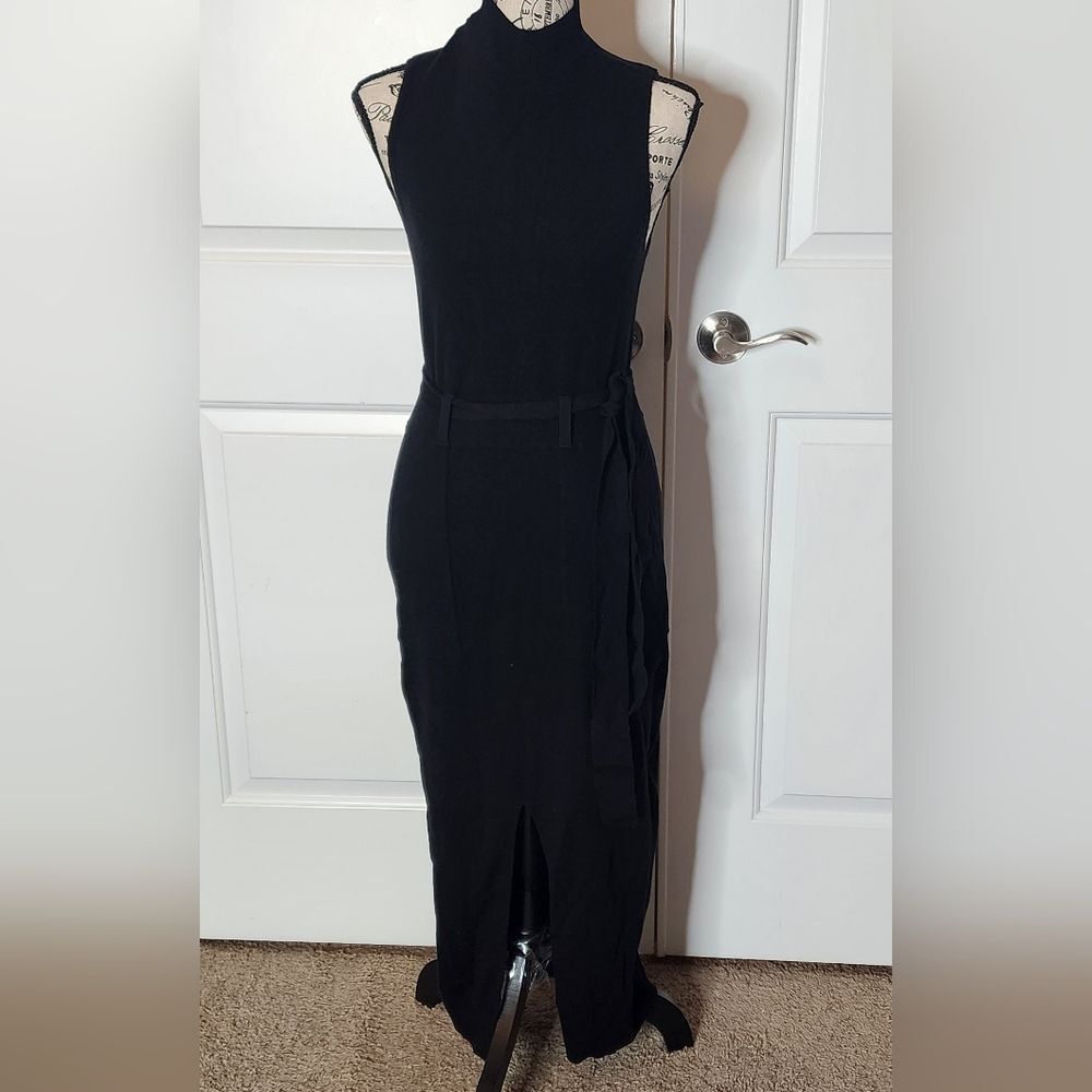 NWT N:Philanthropy Black Sleeveless Front Slit  Dress Size Small